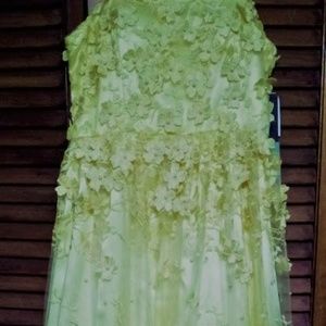 JCPenney Homecoming/Prom Yellow Dress